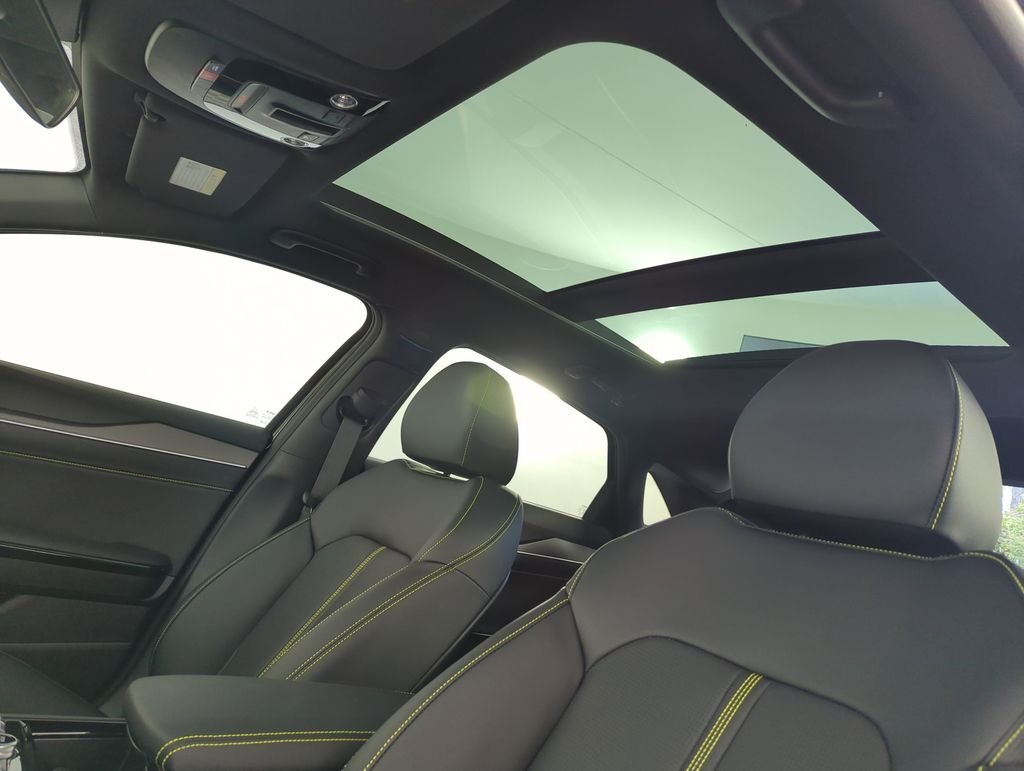New 2026 Aurora Black Pearl Kia GT image 29