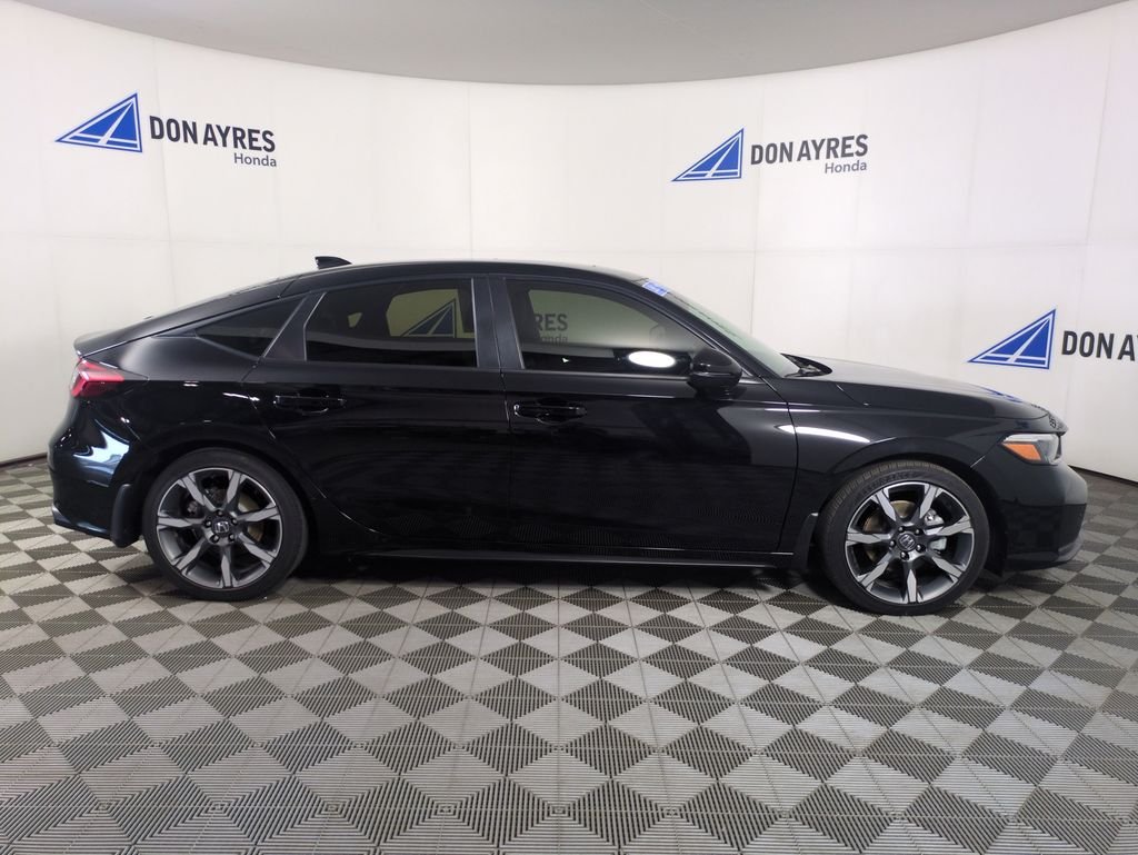 Used 2025 Crystal Black Pearl Honda Sport Touring image 6