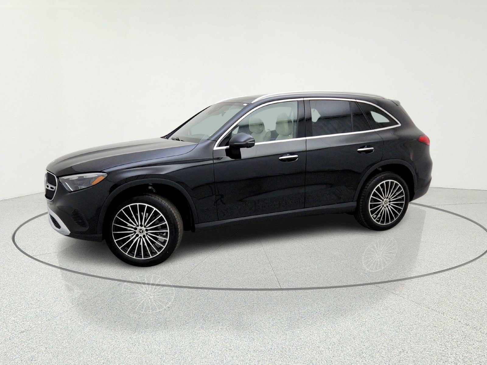 New 2026 Black Mercedes-Benz GLC 300 SUV image 2