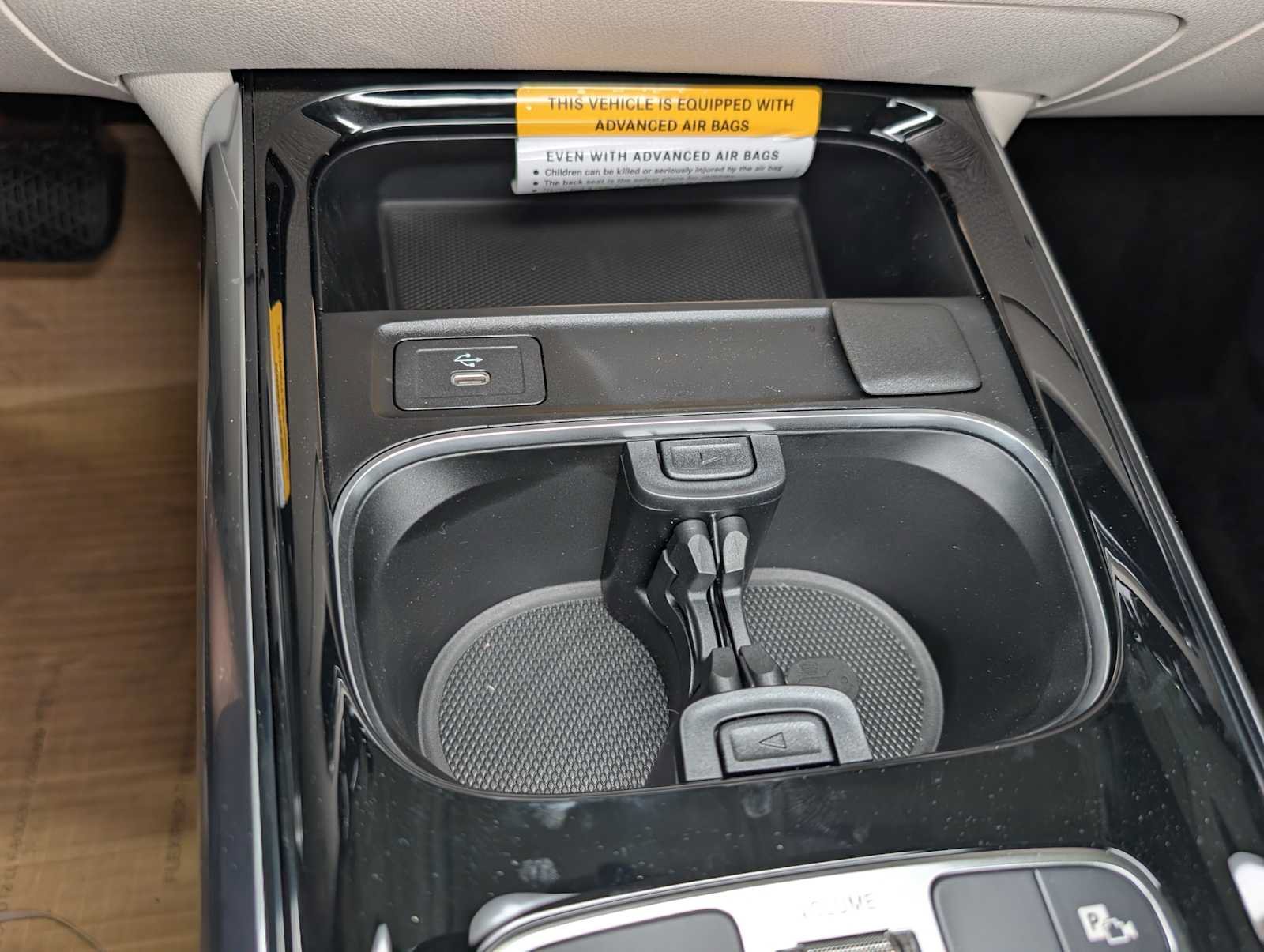 New 2026 Polar White Mercedes-Benz GLA 250 image 21