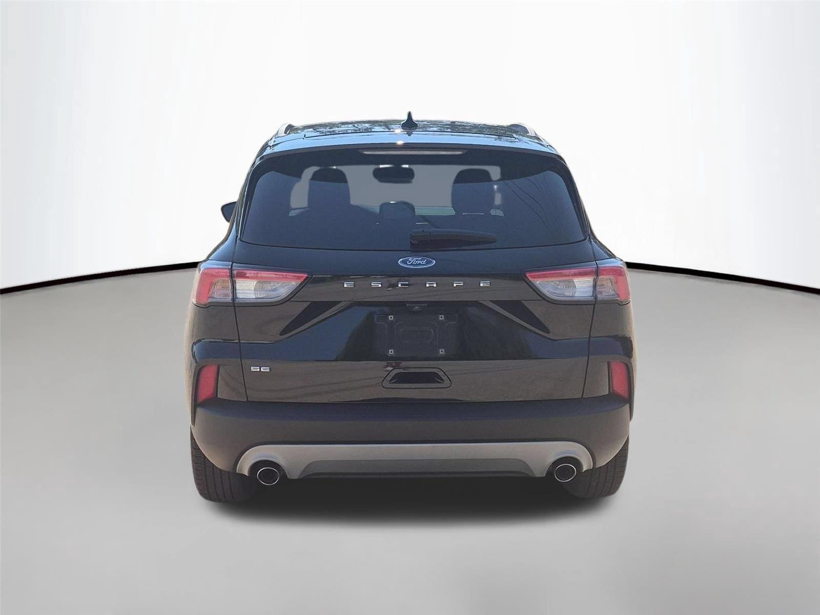 Used 2022 Agate Black Metallic Ford SE image 4