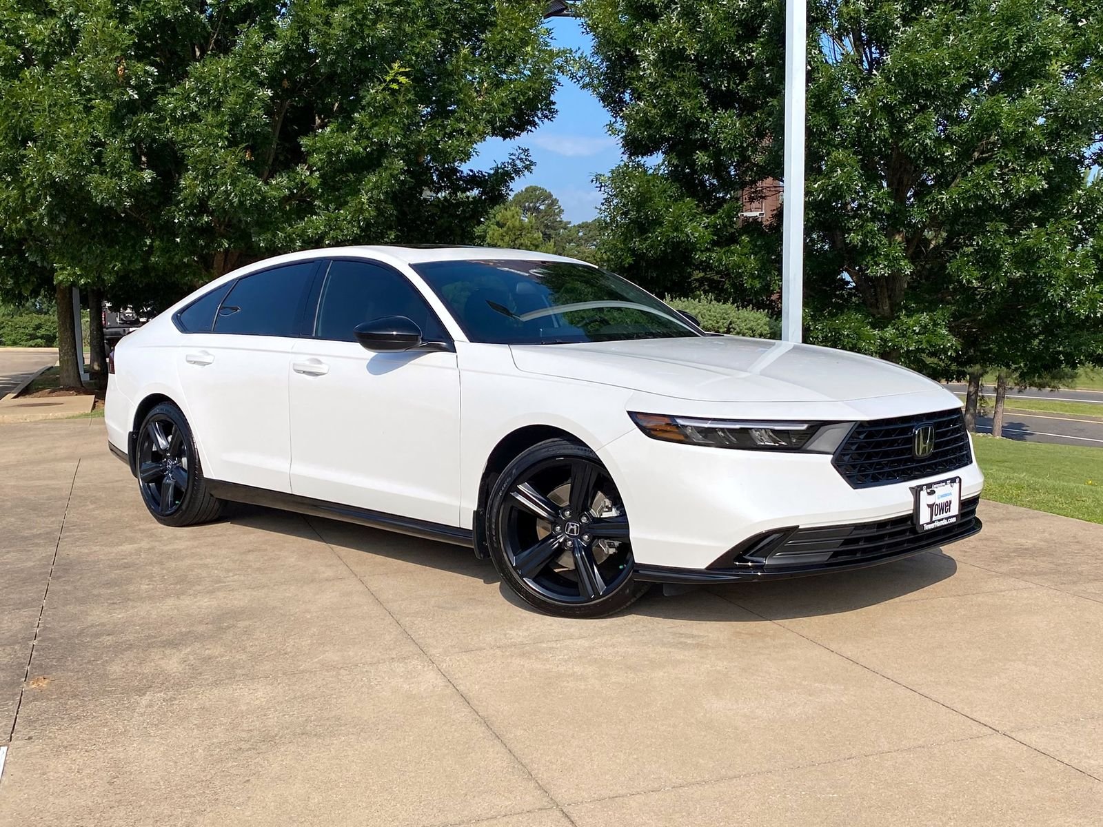 2024 Honda Accord Hybrid Sport-L's photo