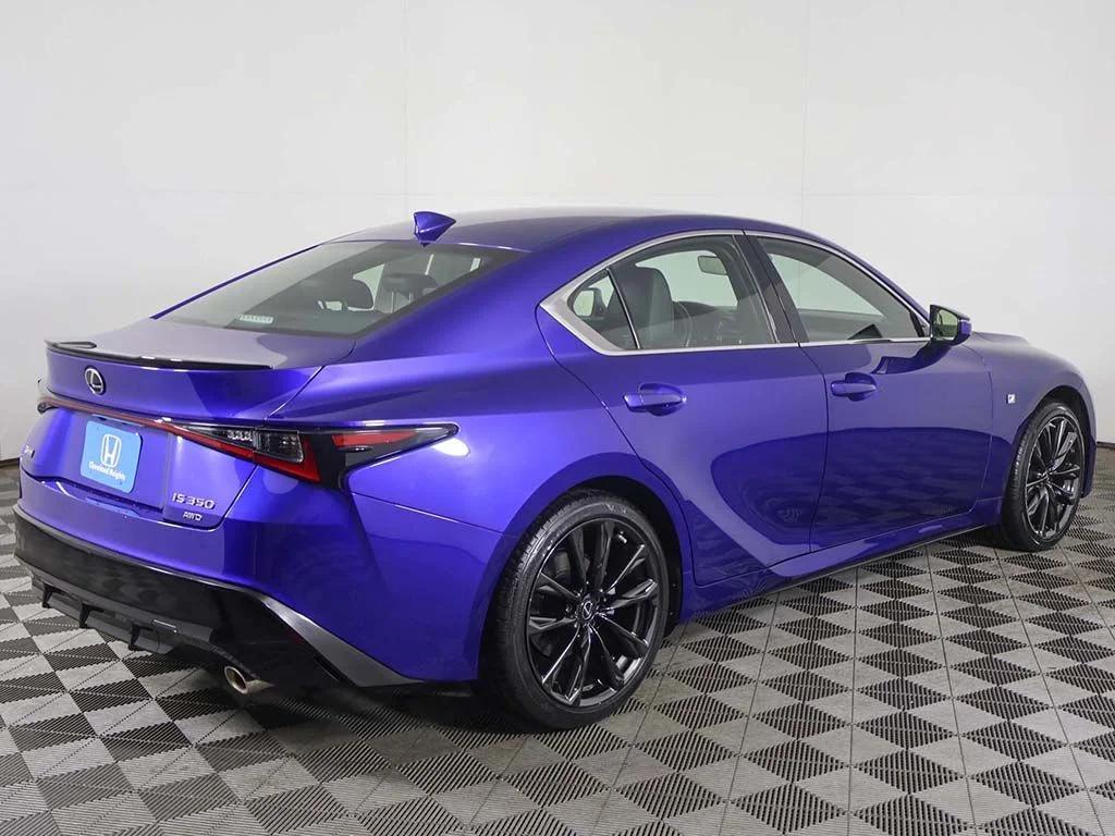 2021 Lexus IS 350 F SPORT - Photo 10