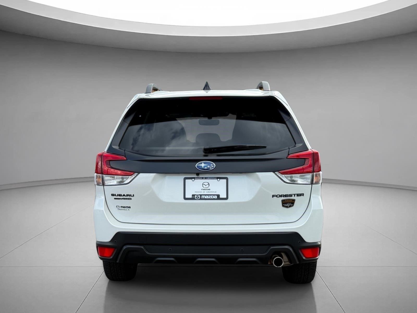 Used 2025 Crystal White Pearl Subaru Wilderness image 12