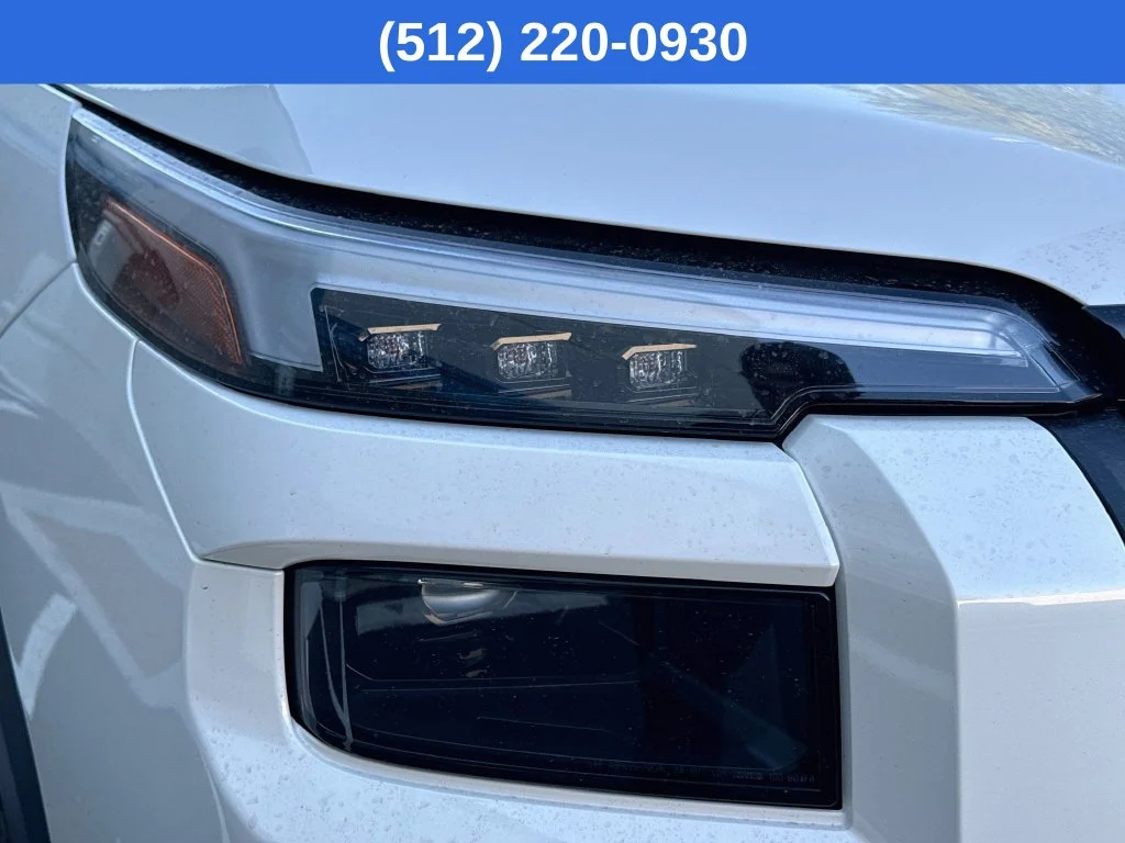 New 2026 White Subaru Touring XT image 39