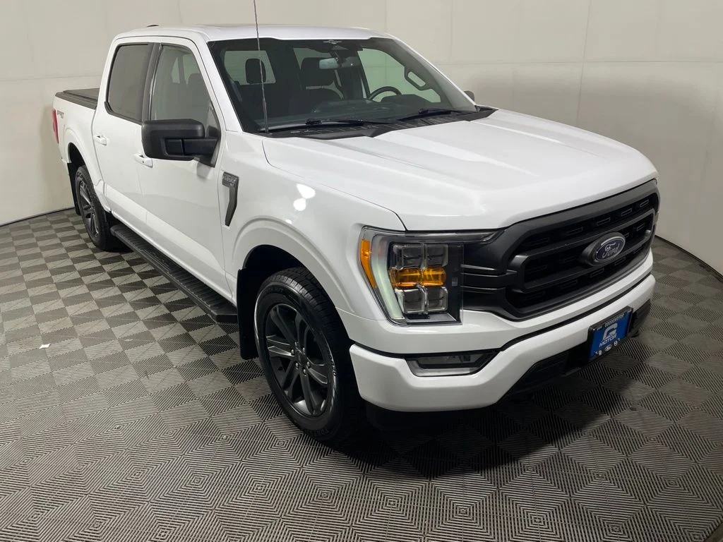 Used 2023 White Ford XLT image 1