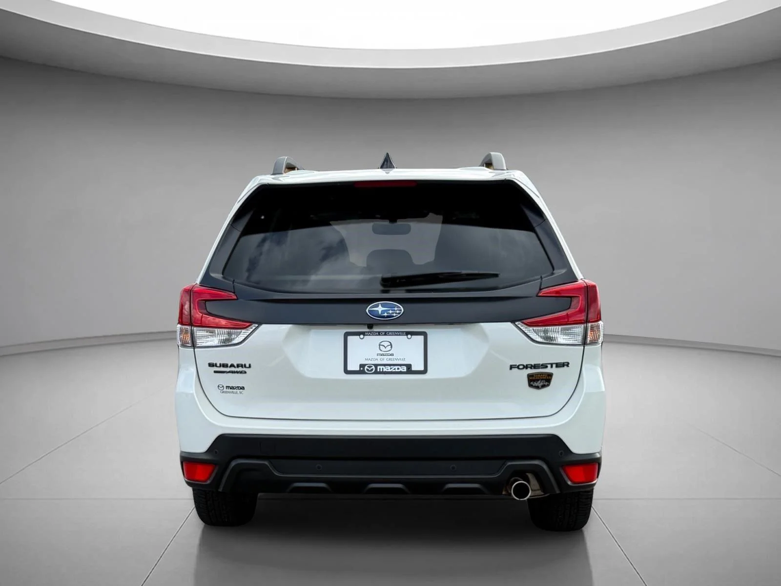 Used 2025 Crystal White Pearl Subaru Wilderness image 12