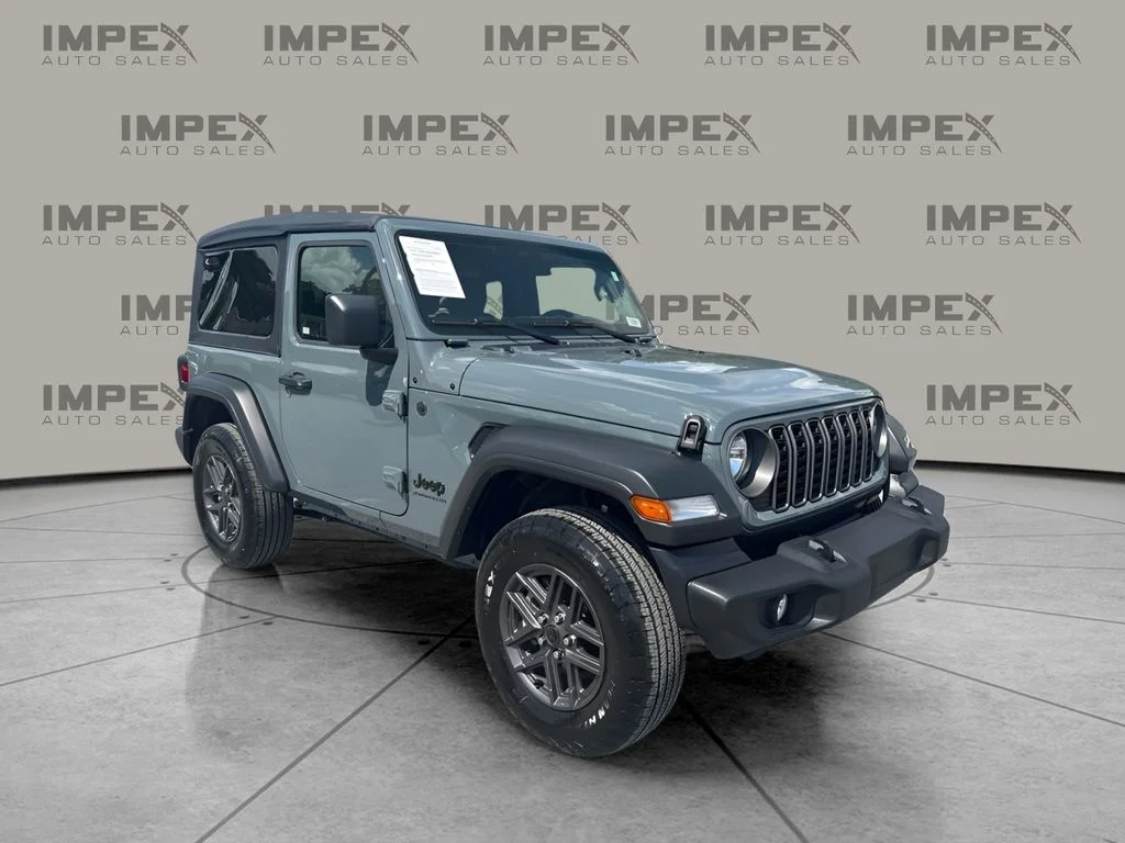 Used 2025 Gray Jeep Sport S image 7