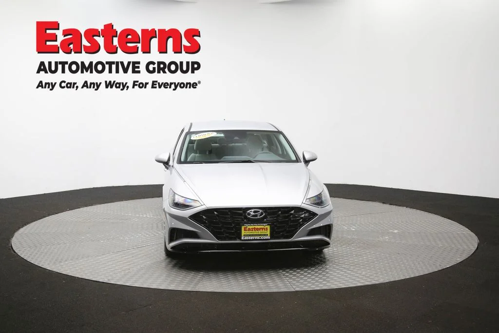 Used 2023 Silver Hyundai SEL image 51