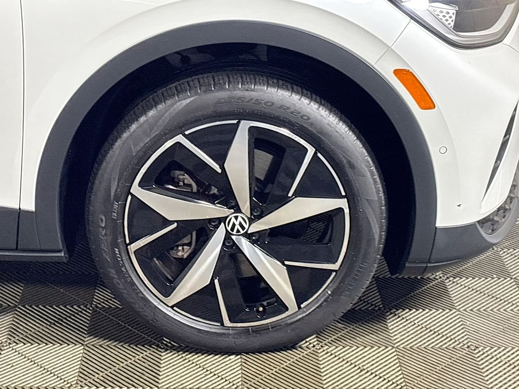 Certified Used 2023 Opal White Volkswagen Pro S image 25