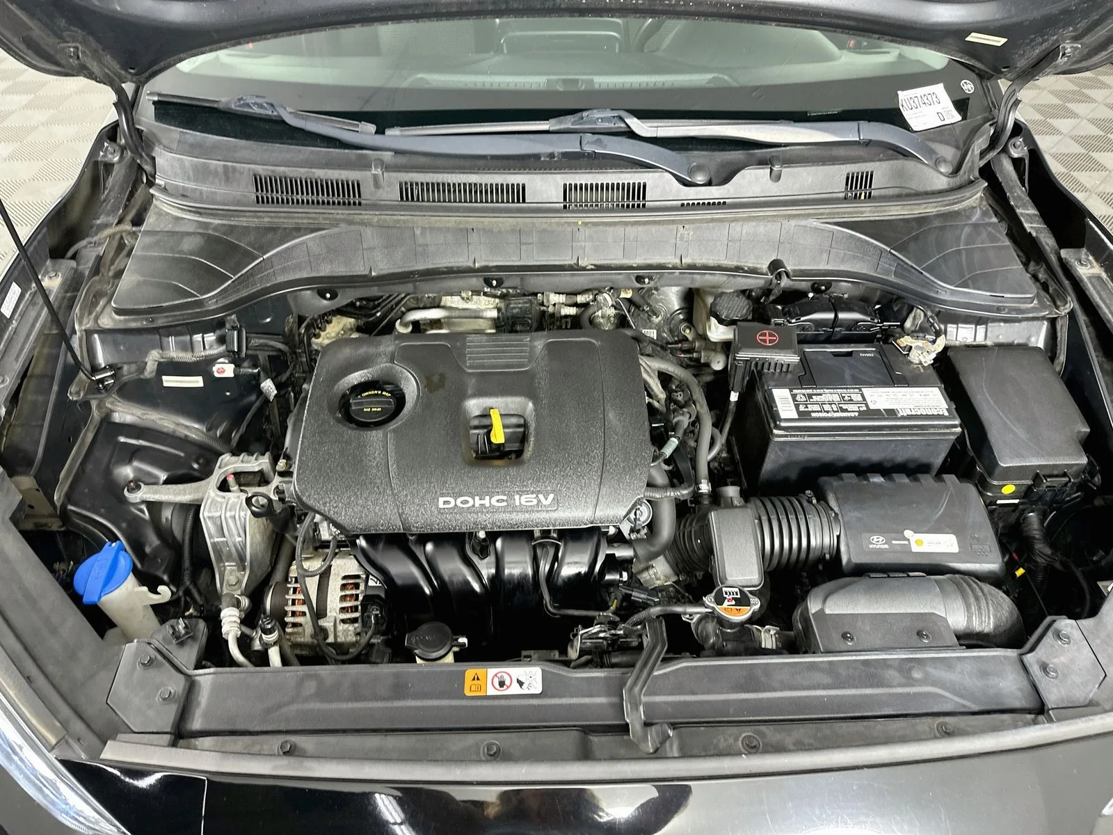 Used 2019 Ultra Black Pearl Hyundai SE image 28