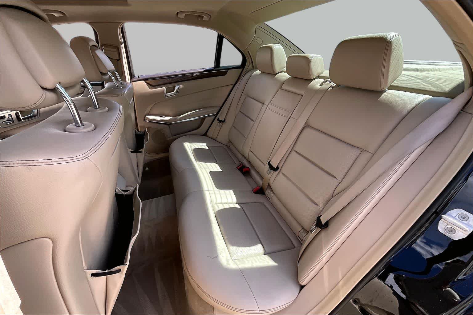 Used 2014 Black Mercedes-Benz E 350 Sport image 18