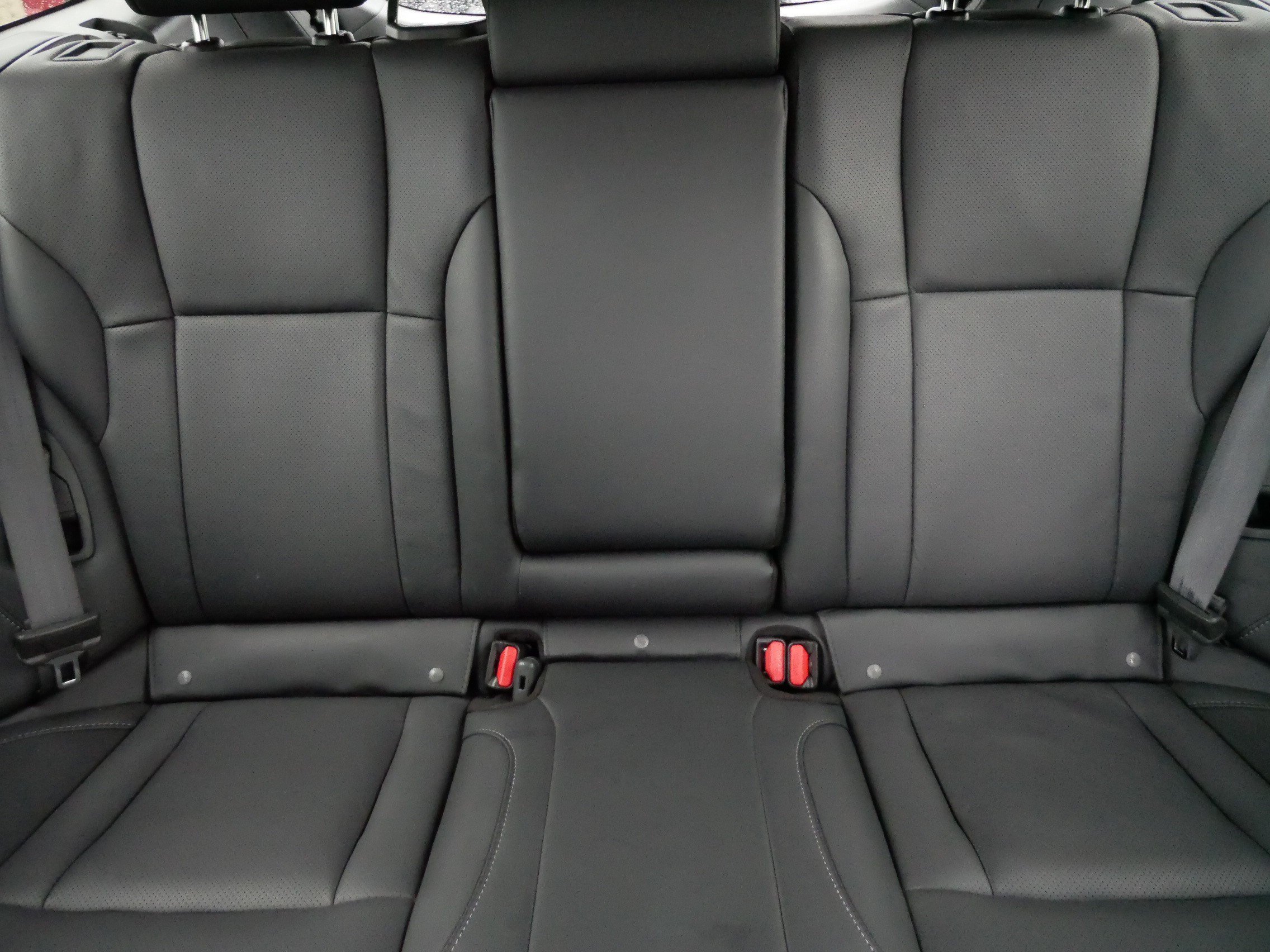 Used 2023 Cosmic Blue Pearl Subaru Limited image 13
