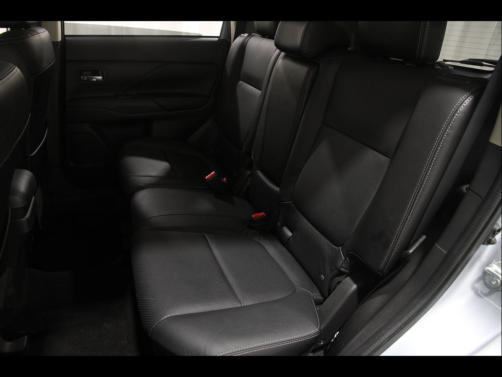2017 Mitsubishi Outlander GT - Photo 20