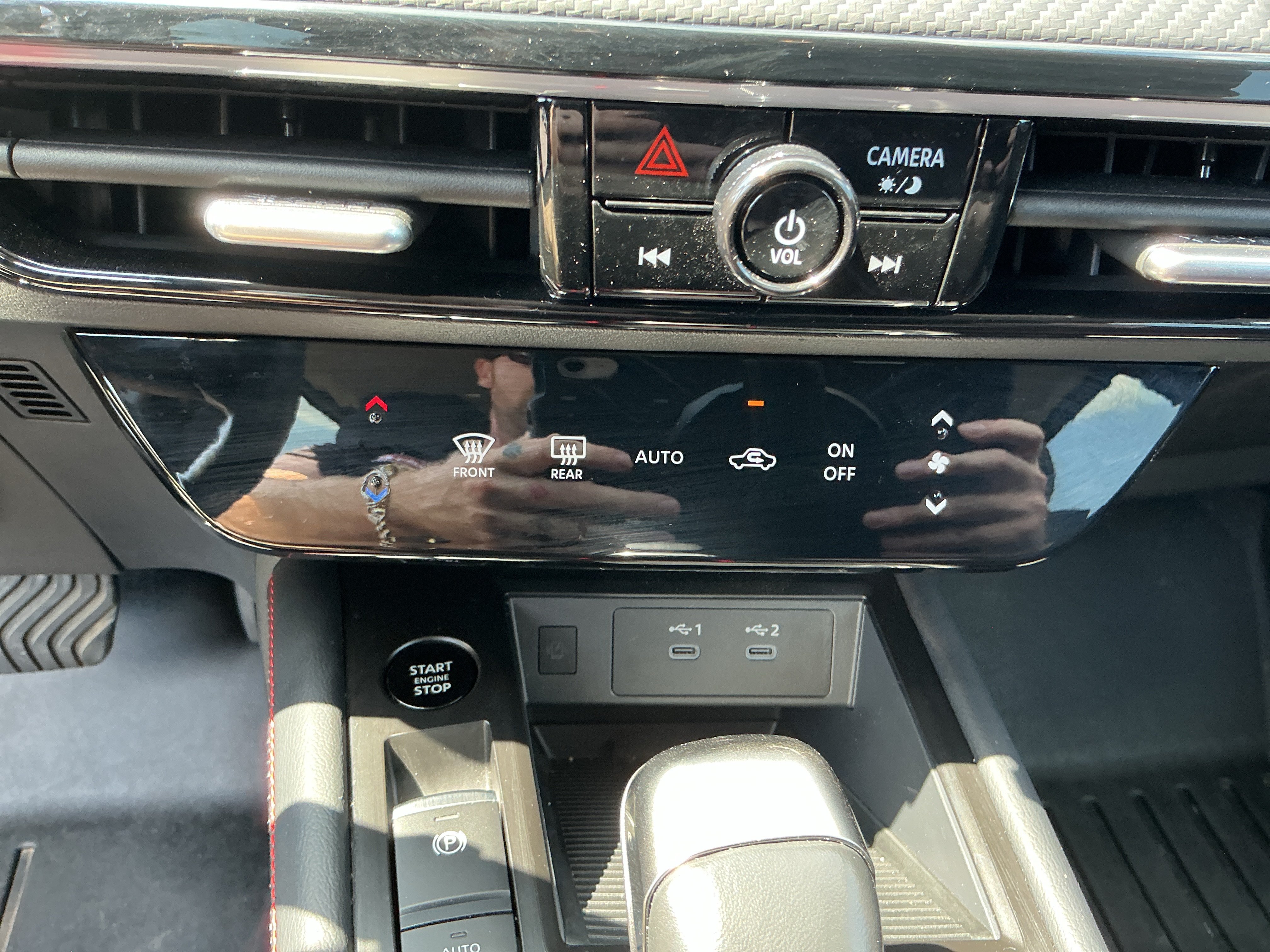 Used 2025 Aspen White Tricoat Nissan SR image 18