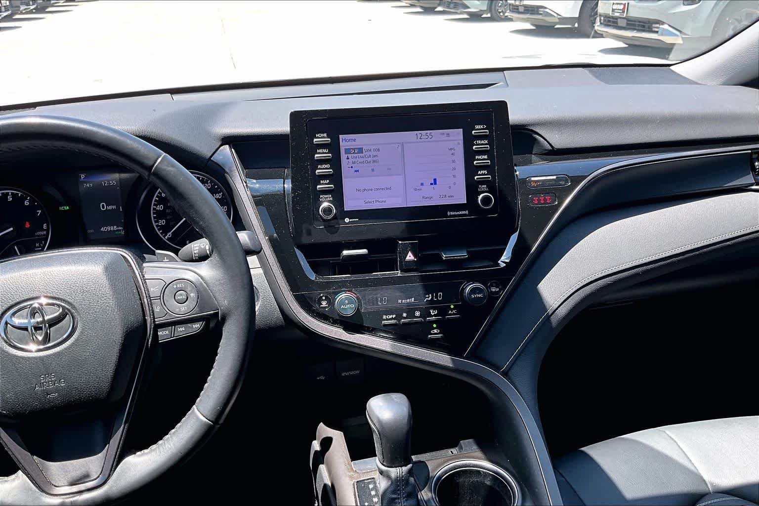 Used 2023 Ice Cap Toyota SE image 7