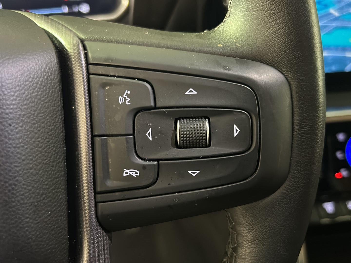 Used 2026 Onyx Black GMC Denali Ultimate image 29