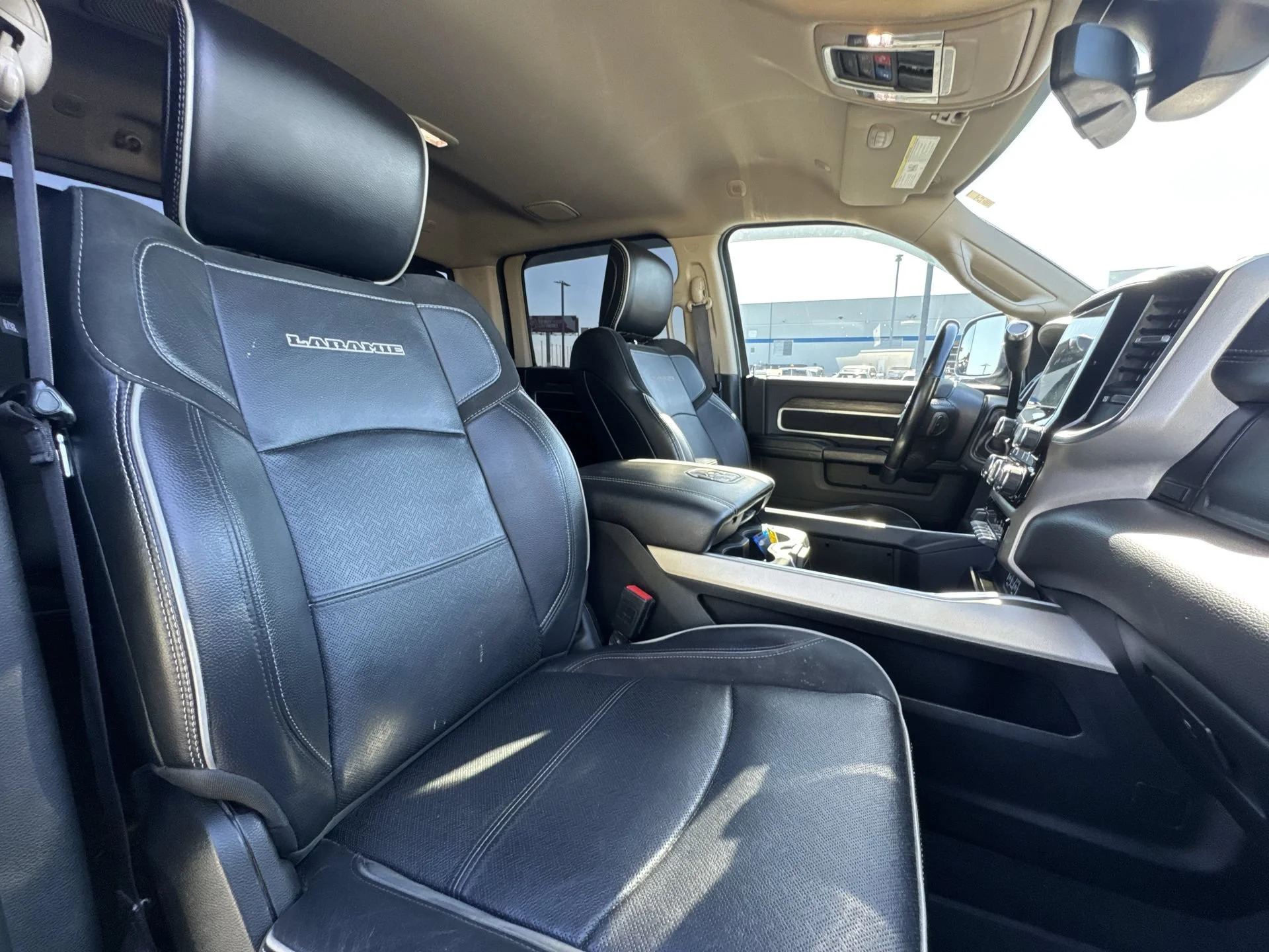 Certified Used 2021 Patriot Blue Pearlcoat Ram Laramie image 25