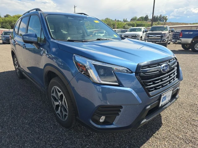 2024 Subaru Forester Premium