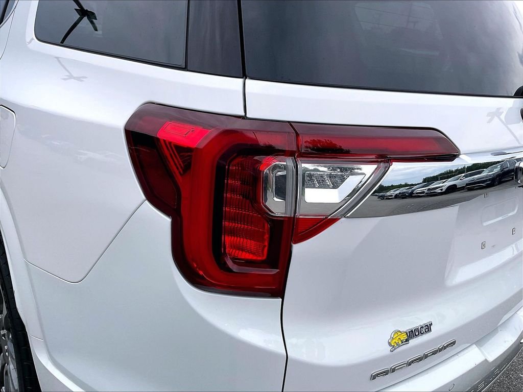 Used 2023 Summit White GMC Denali image 31