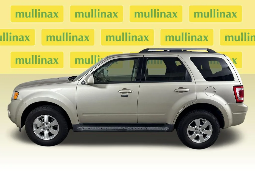 Used 2011 Gold Ford Limited image 13
