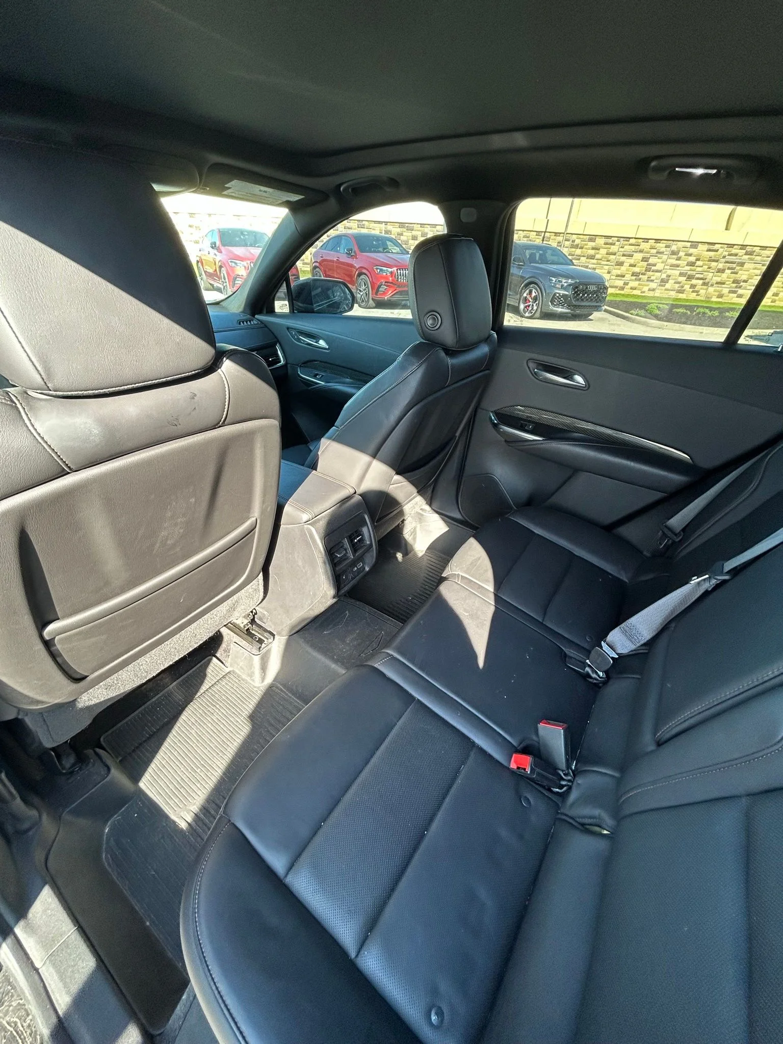 Used 2019 Black Cadillac Sport image 3