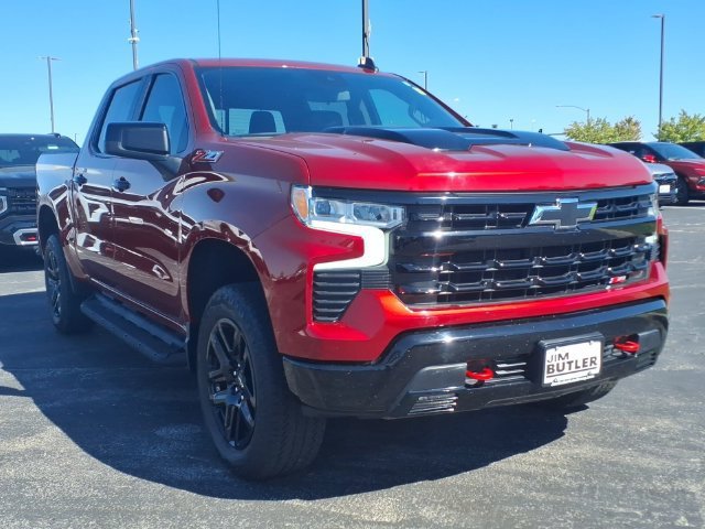 Used 2025 Radiant Red Tintcoat Chevrolet LT Trail Boss image 27