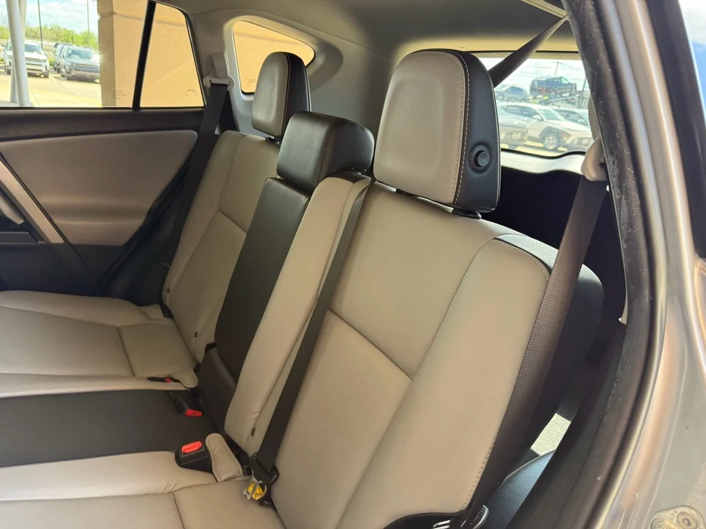 Used 2018 Silver Sky Metallic Toyota Limited image 29