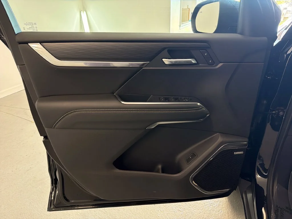 New 2027 Ebony Twilight Metallic GMC Elevation image 12