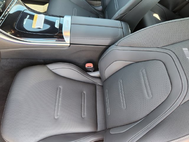 New 2027 MANUFAKTUR exclusive graphite grey magno Mercedes-Benz CLE 53 AMG® image 8