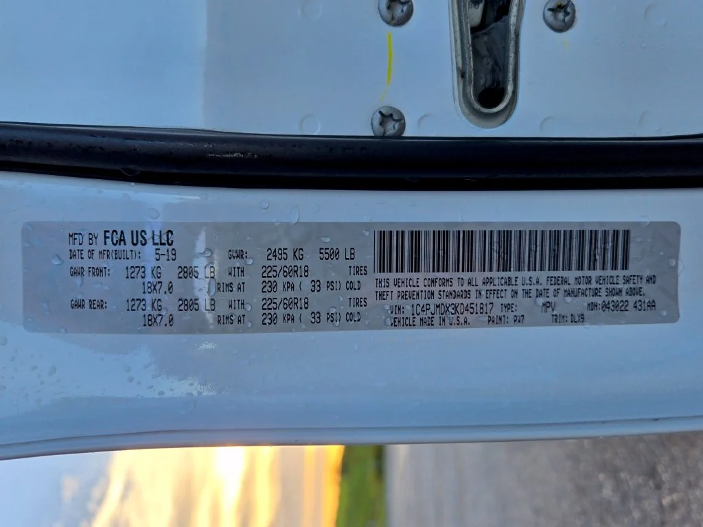 Used 2019 White Jeep Limited image 30