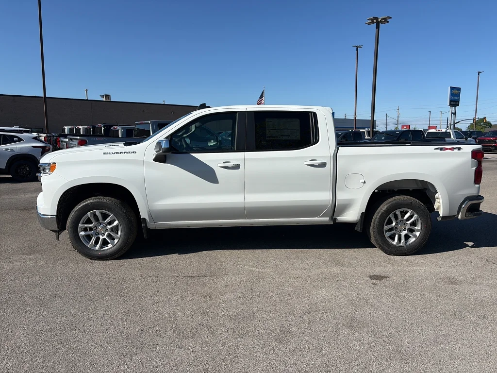 2026 Chevrolet Silverado 1500 LT - Photo 2