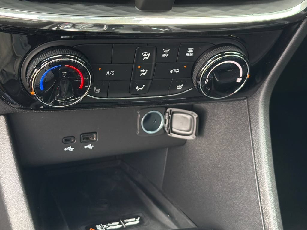 2026 Buick Encore GX Sport Touring - Photo 25