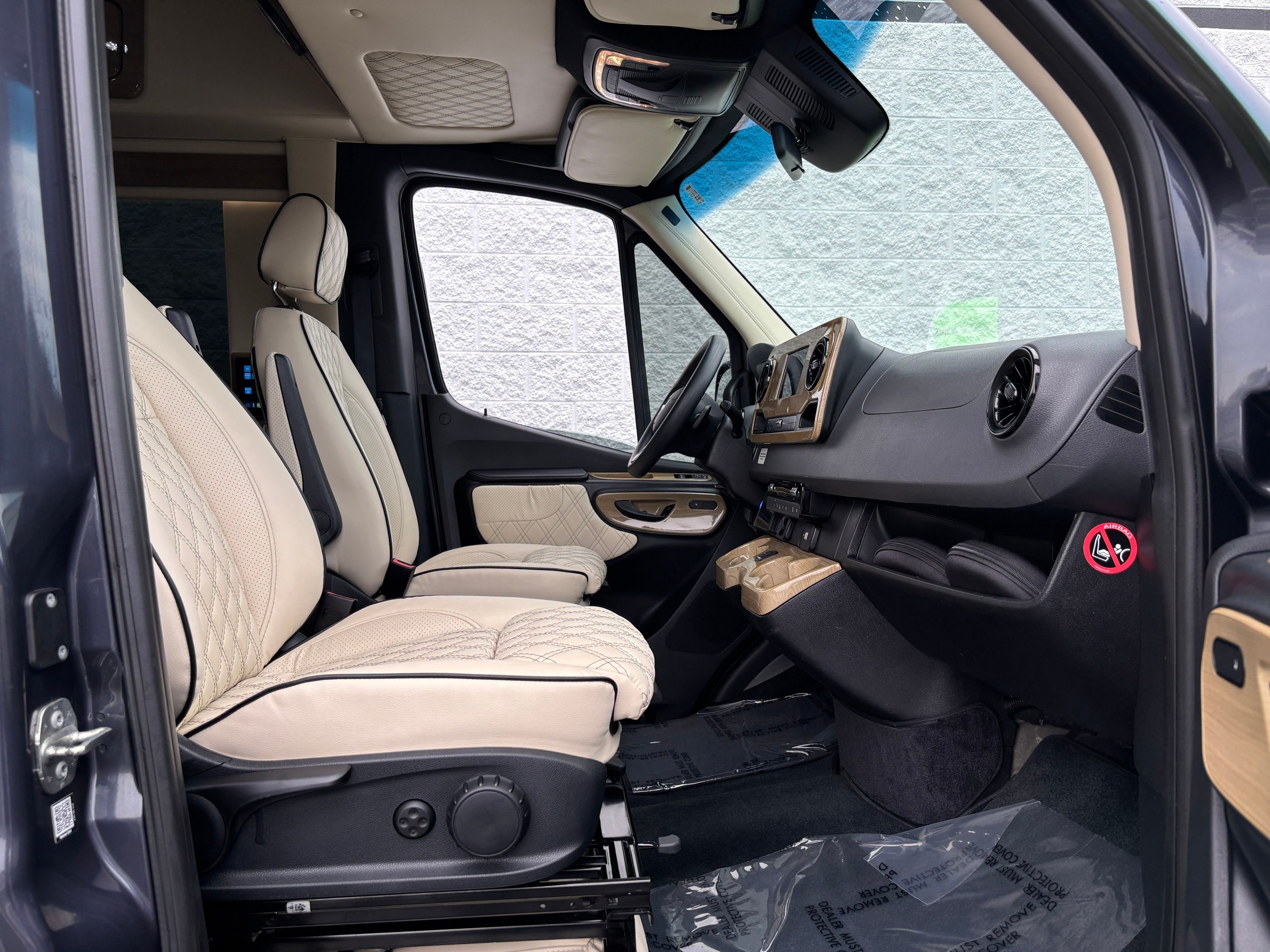 Used 2021 Gray Mercedes-Benz Midwest Touring image 20