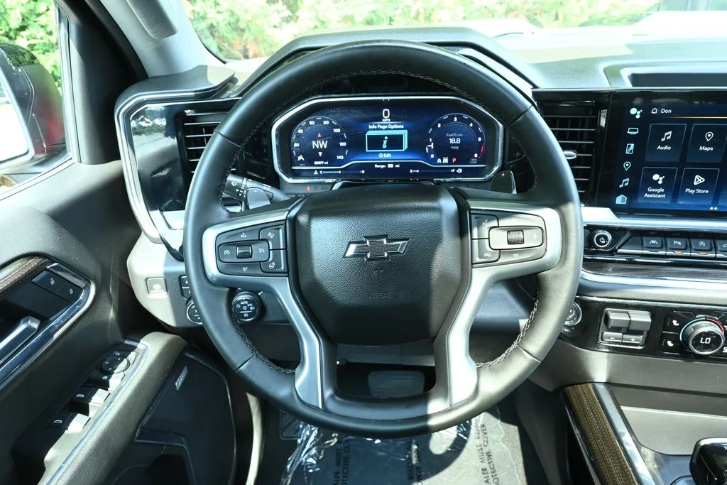 Used 2024 Red Chevrolet LT Trail Boss image 17