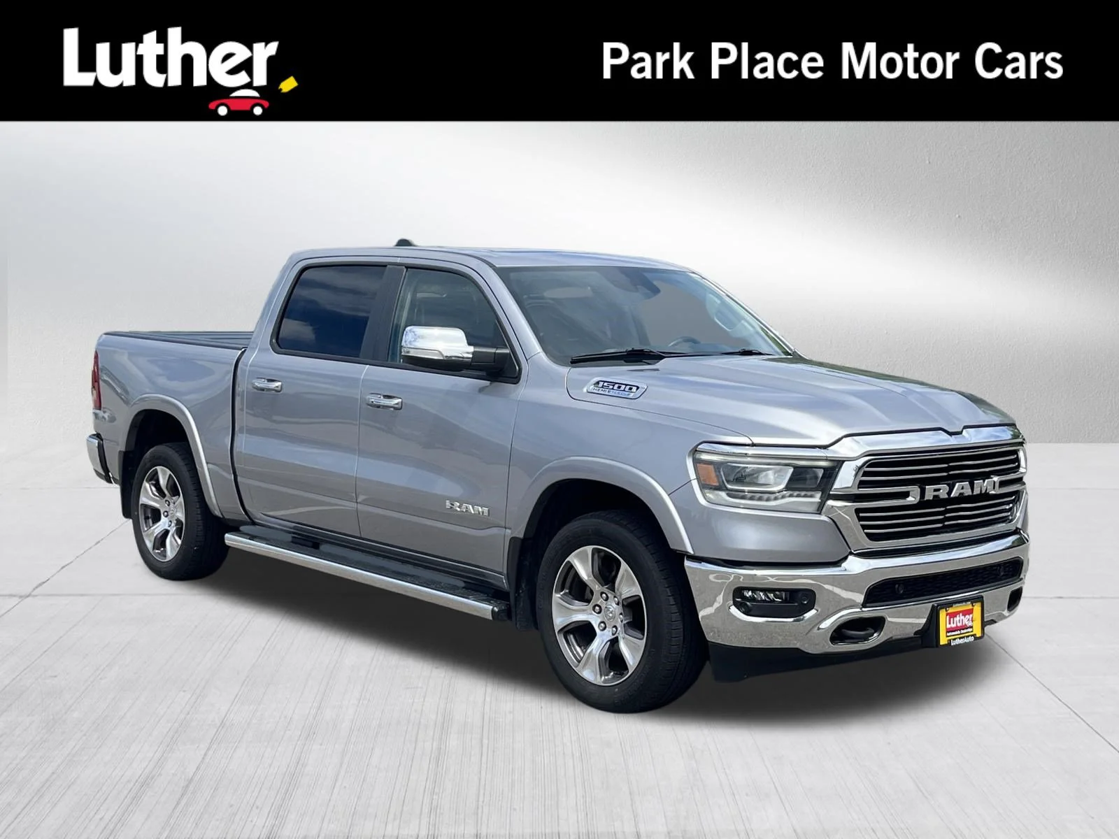 2021 RAM 1500 Laramie 4x4 Crew Cab 5'7's photo
