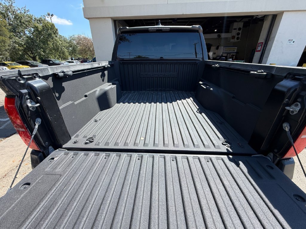 Used 2024  Toyota SR5 image 19