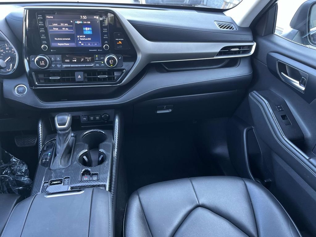 Used 2021 Blue Toyota XLE image 18