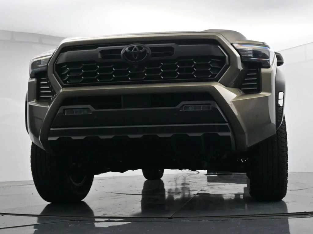 Used 2026  Toyota TRD Off-Road image 19