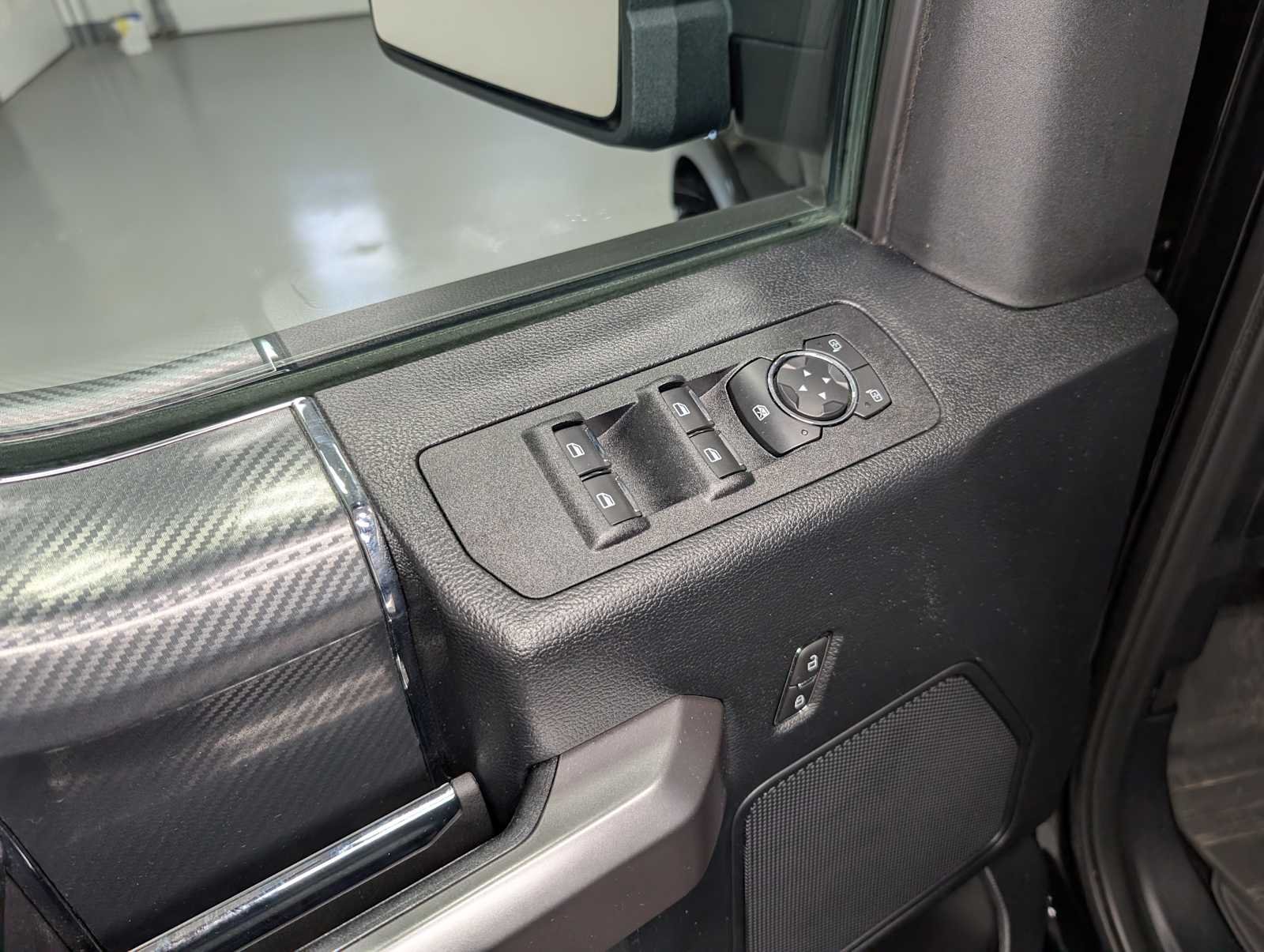 Used 2020 Agate Black Ford XLT image 39