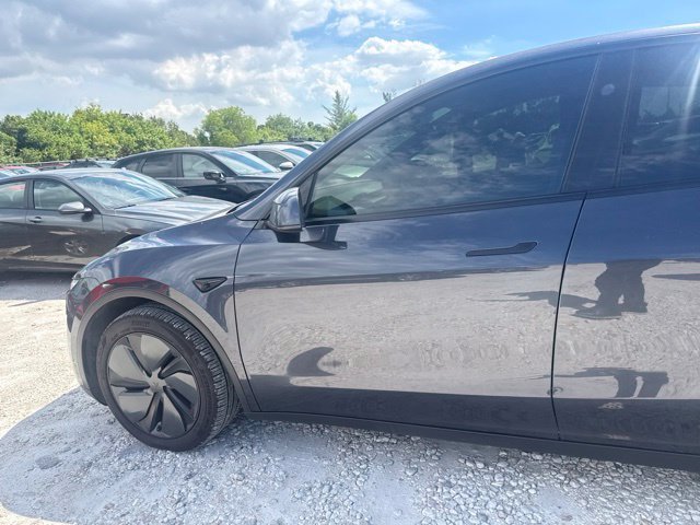 Used 2026  Tesla  image 10