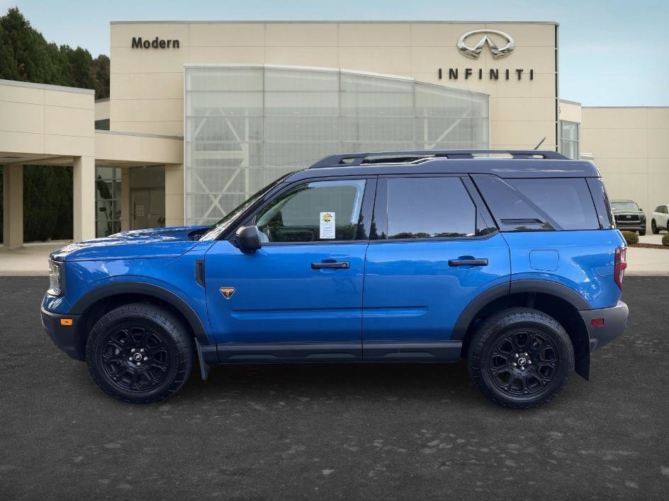 Used 2025 Velocity Blue Metallic Ford Badlands image 7