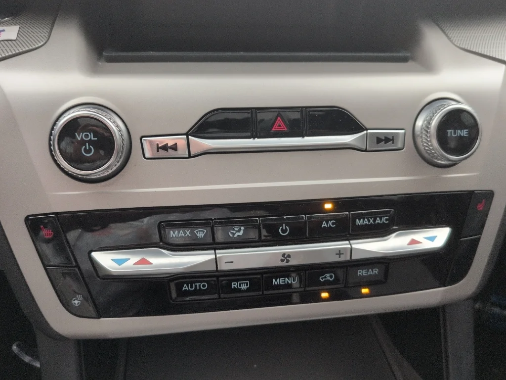 Used 2023 Agate Black Ford XLT image 14