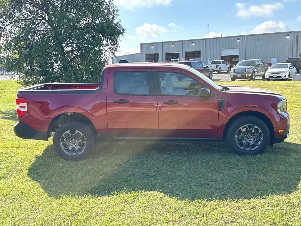 New 2026 Ruby Red Metallic Tinted Clearcoat Ford XLT image 10