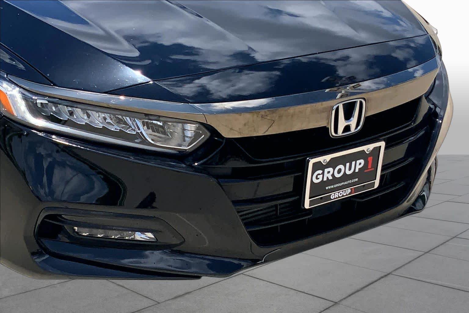 Used 2020 Crystal Black Pearl Honda Sport image 29