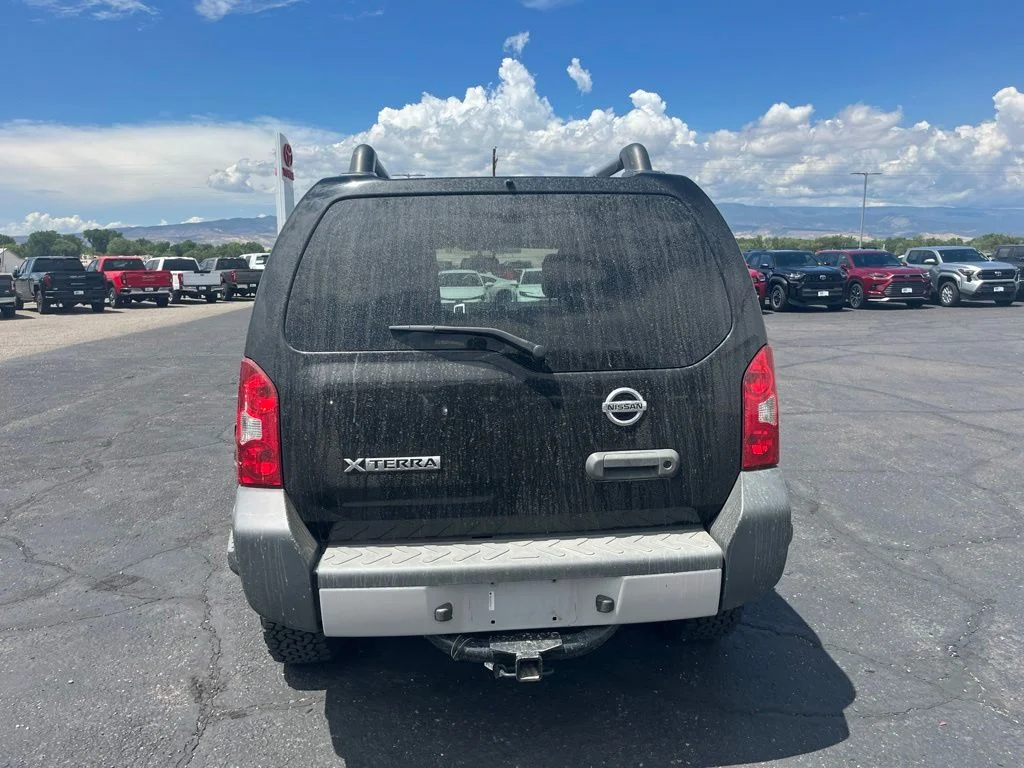 Used 2015 Super Black Nissan X image 5