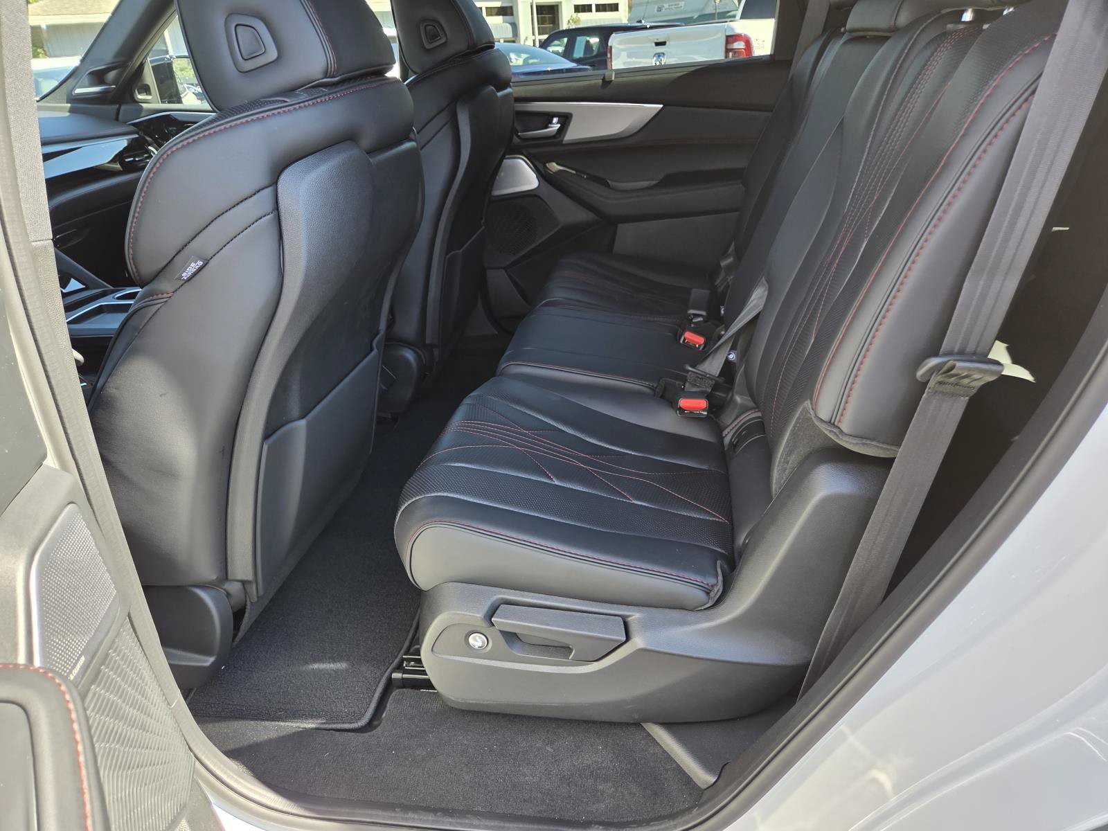New 2026 Platinum White Pearl Acura w/A-Spec Advance Package AWD image 10