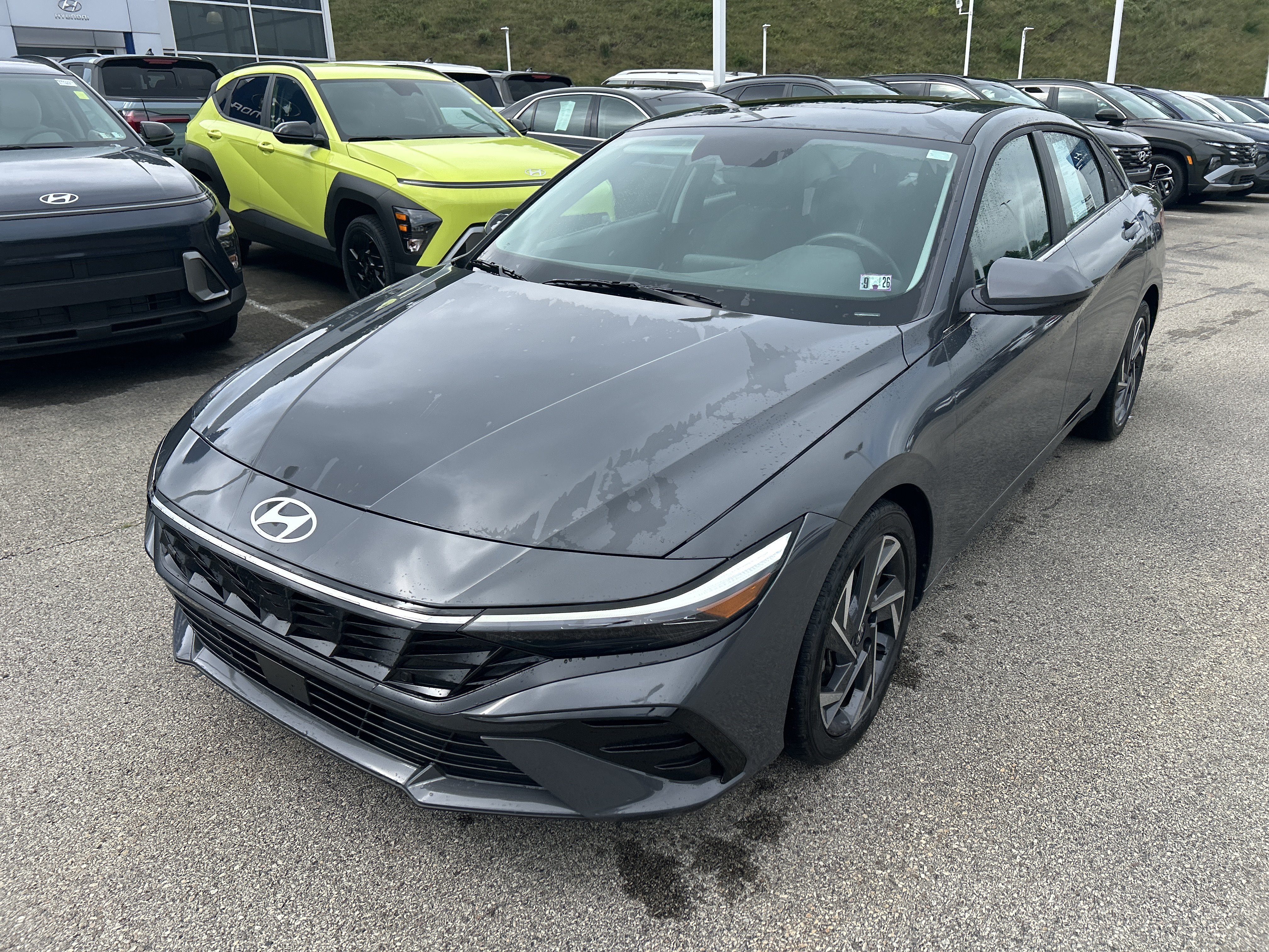Certified Used 2025 Ecotronic Gray Hyundai SEL Convenience image 9
