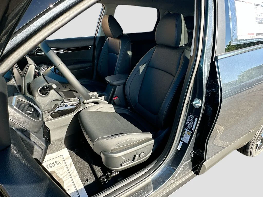 New 2026 Gravity Gray Kia EX image 21