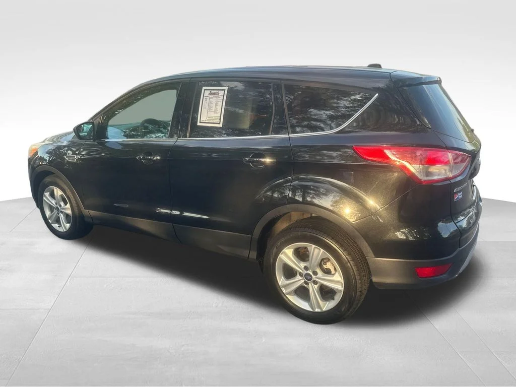 Used 2014 Black Ford SE image 21